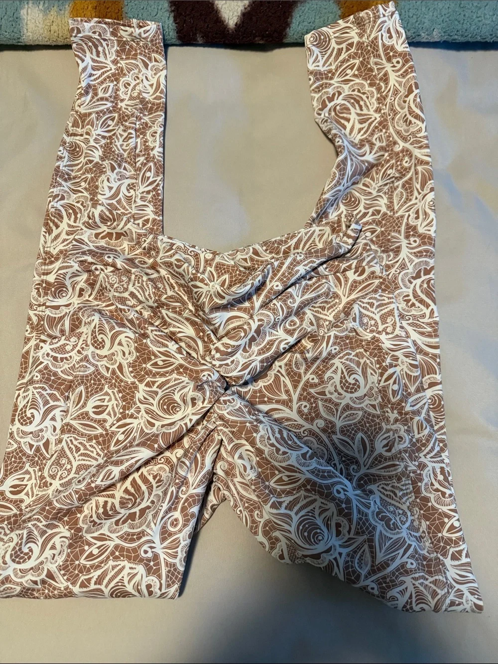 FOUR PAIRS OF LICI FIT MEDIUM SCRUNCH BUTT LEGGINGS LOT SNAKE GREEN PAISLEY DYE